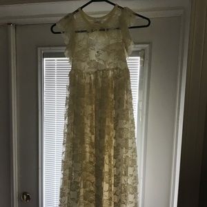 Girls ivory lace dress